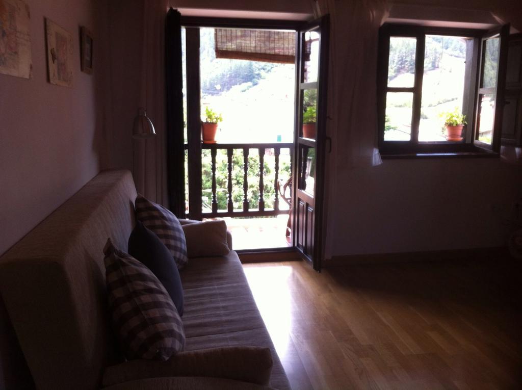 Apartamentos Casa De La Abuela Potes Bagian luar foto